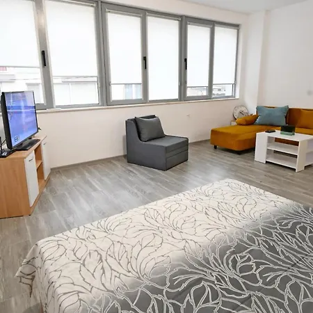 Cozy Apartment 2 * София